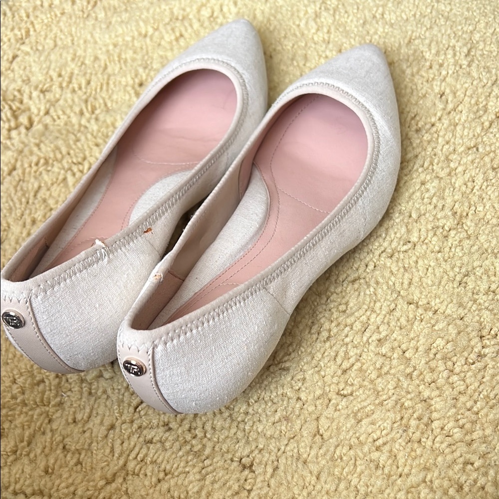 Taryn Rose Creamy linen kitten heels